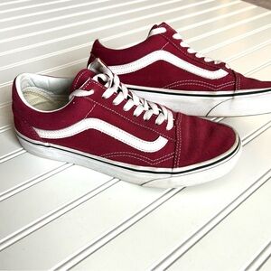 Vans Off The Wall Men's Sz 7 Women's Sz 8.5 Burgundy Suede Low Shoes 751505